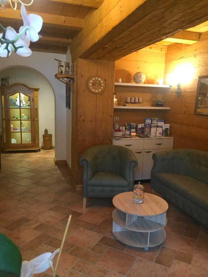 Landgasthof Kirchmayer Farchant Exteriör bild